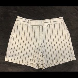 Lands End striped short